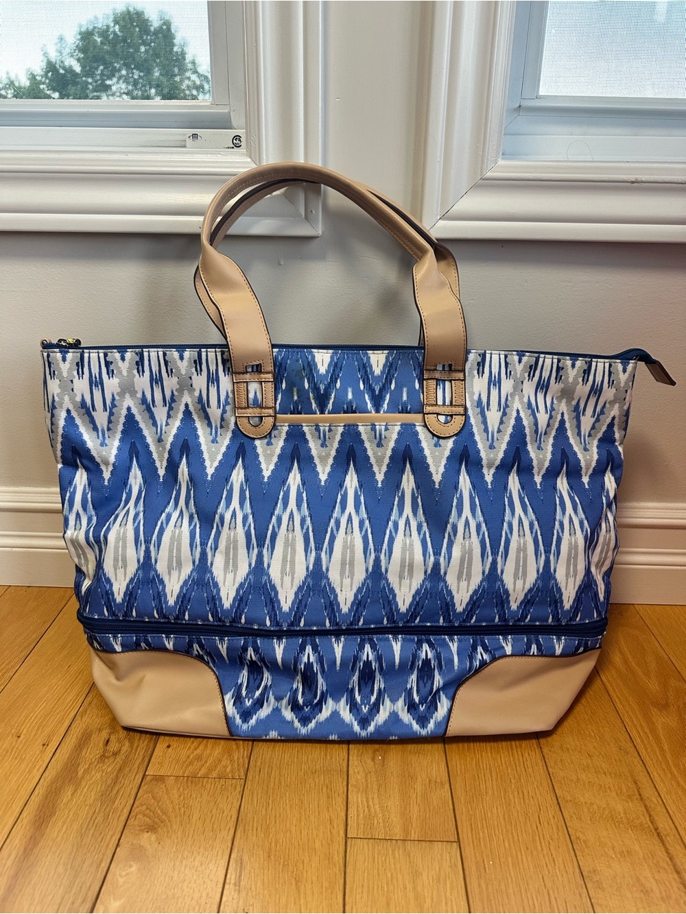 Stella and Dot Travel Bag